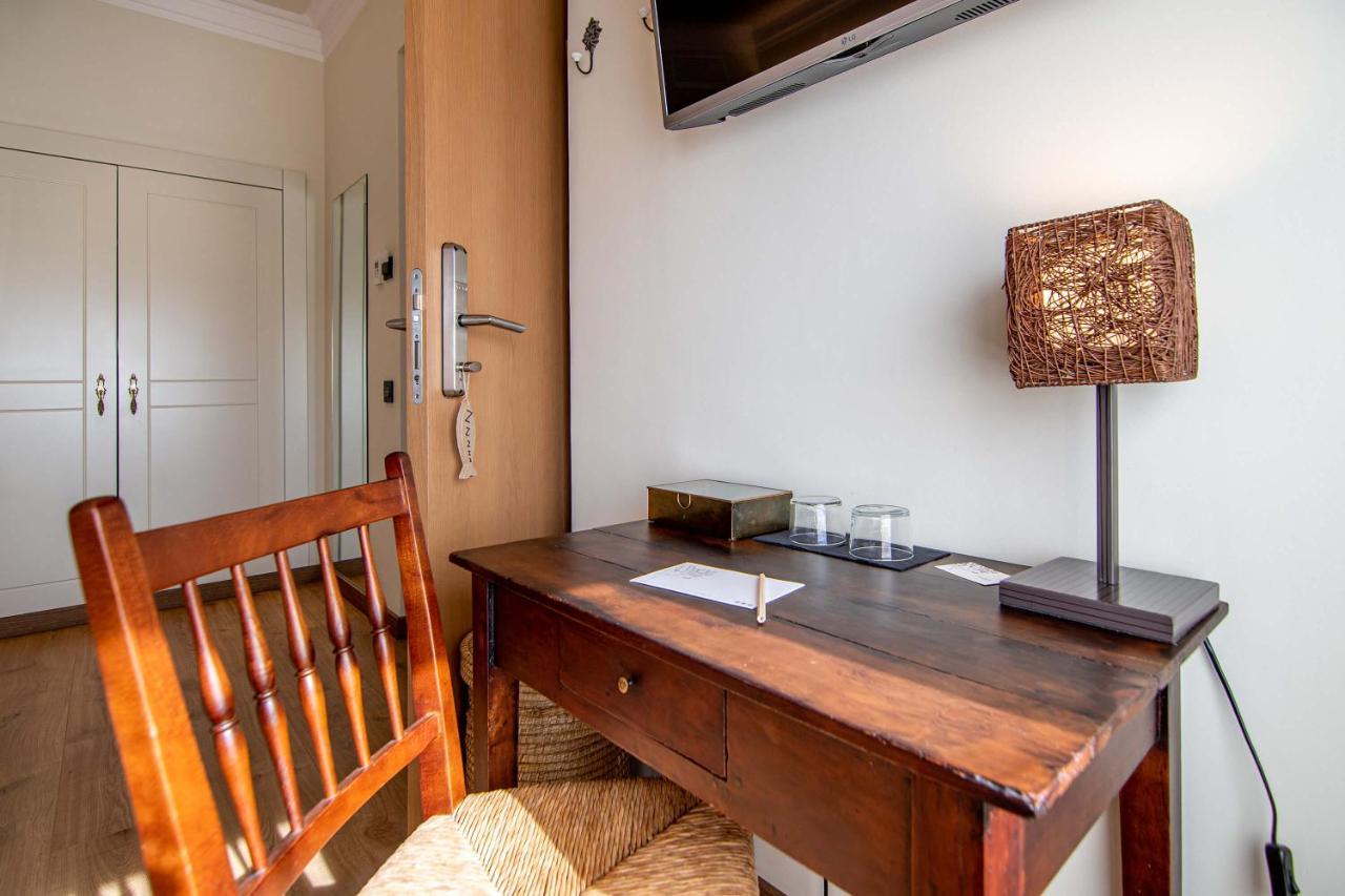 Can Dispes Hotel Rural Viladamat ภายนอก รูปภาพ